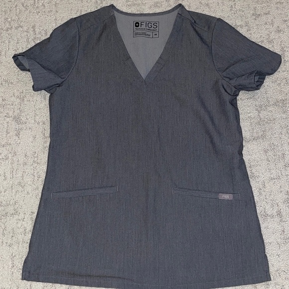 Figs scrub top - Picture 2 of 4